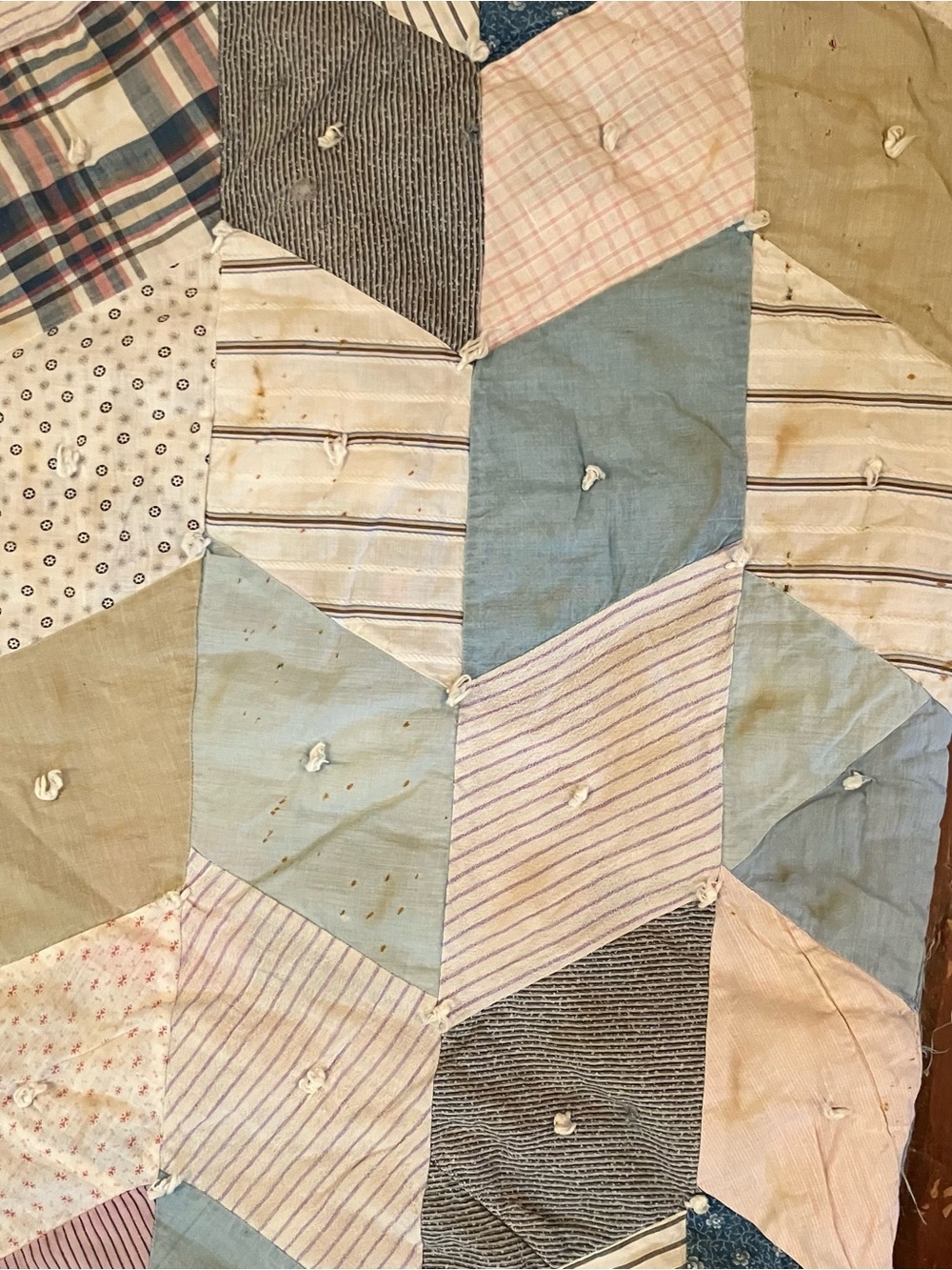 VTG Handmade Hand Quilted Diamond Scrap 70x 75 Twin Throw Quilt Farmhouse - Picture 14 of 16